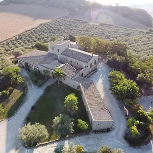 Baglio Pollicarini Vakantieboerderij Pergusa