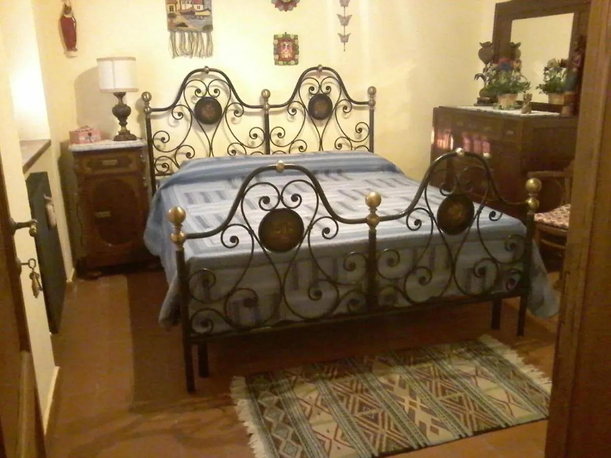 Bed and Breakfast Casa della Madonna Montaione Bed & Breakfast
